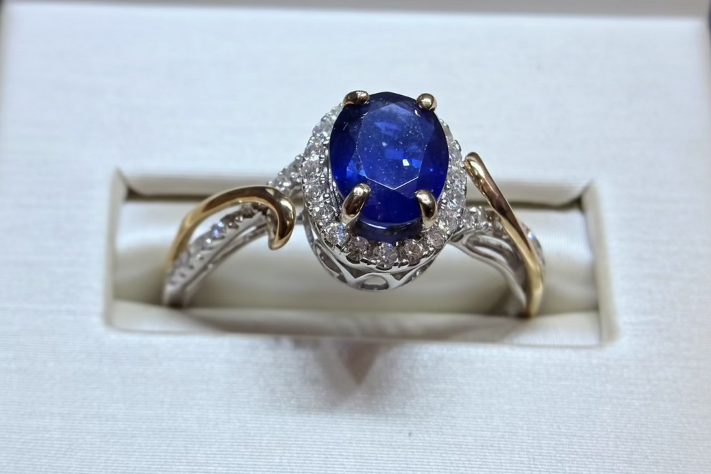 10K Yellow Gold Sapphire & Diamond Ring – 0.16 CTW Diamonds – Deep Blue Classic